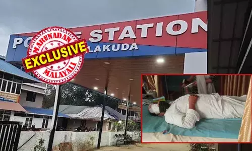 ബൈക്ക് തടഞ്ഞ് നിർത്തി താക്കോൽ കൊണ്ട് കണ്ണിൽ കുത്തി, ഹെൽമറ്റ് കൊണ്ട് തലക്കടിച്ചു; പള്ളിക്കമ്മിറ്റിയിൽ അഴിമതിയെന്നാരോപിച്ച് പരാതി നൽകിയതിൽ പ്രതികാരം; 49കാരന്റെ കണ്ണിനും, ചെവിക്കും ഗുരുതര പരിക്ക്; കേസെടുത്ത് ആഴ്ചകൾ പിന്നിടുമ്പോഴും ഇരിങ്ങാലക്കുട പോലീസിന് തണുപ്പൻ മട്ട്
