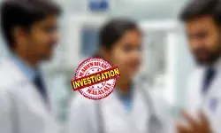 രാത്രിയില് സിനിമയ്ക്ക് പോകാമെന്ന് പറഞ്ഞ് കൂട്ടിക്കൊണ്ടുപോയി; ഫ്ളാറ്റിലെത്തിച്ച് പാനീയത്തില് മയക്കുമരുന്ന് കലര്ത്തിനല്കി എംബിബിഎസ് വിദ്യാര്ത്ഥിനിയെ കൂട്ടബലാത്സംഗത്തിനിരയാക്കി; ഭീഷണിപ്പെടുത്തി; സഹപാഠികളടക്കം മൂന്നുപേര് പിടിയില് രാത്രിയില് സിനിമയ്ക്ക് പോകാമെന്ന് പറഞ്ഞ് കൂട്ടിക്കൊണ്ടുപോയി; ഫ്ളാറ്റിലെത്തിച്ച് പാനീയത്തില് മയക്കുമരുന്ന് കലര്ത്തിനല്കി എംബിബിഎസ് വിദ്യാര്ത്ഥിനിയെ കൂട്ടബലാത്സംഗത്തിനിരയാക്കി; ഭീഷണിപ്പെടുത്തി; സഹപാഠികളടക്കം മൂന്നുപേര് പിടിയില്