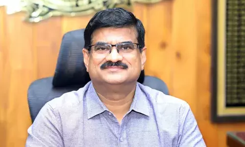 കനത്ത മഴ തുടരുന്നതിനാല്‍ മലപ്പുറത്ത് റെഡ് അലേര്‍ട്ട്; മദ്രസകളും ട്യൂഷന്‍ സെന്ററുകളും അടക്കം എല്ലാ വിദ്യാഭ്യാസ സ്ഥാപനങ്ങള്‍ക്കും നാളെ അവധി പ്രഖ്യാപിച്ച് കളക്ടര്‍