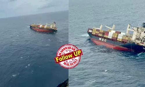 25 ഡിഗ്രിയോളം ചരിഞ്ഞ കപ്പല്‍ അതീവ അപകടകരമായ അവസ്ഥയില്‍; റഷ്യാക്കാരന്‍ കപ്പിത്താനായ ലൈബീരിയന്‍ ചരക്കുകപ്പലില്‍ ഉണ്ടായിരുന്നത് 20 ഫിലിപ്പിനോകളും രണ്ടു യുക്രെയിന്‍കാരും ഒരു ജോര്‍ജിയക്കാരനും; ജീവനക്കാരെ രക്ഷിക്കുന്നതിന് മുന്‍ഗണന; രക്ഷാപ്രവര്‍ത്തനം തുടരുന്നതായി തീരസംരക്ഷണ സേന; കടലില്‍ വീണ കാര്‍ഗോയില്‍ ജാഗ്രതാ നിര്‍ദ്ദേശം