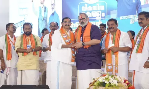 വഖഫ് വിഷയത്തിലെ കോണ്‍ഗ്രസ് നിലപാടുകളില്‍ പ്രതിഷേധം; ഇടുക്കി മുന്‍ ഡിസിസി ജനറല്‍ സെക്രട്ടറി ബെന്നി പെരുവന്താനം ബിജെപിയില്‍ ചേര്‍ന്നു; അംഗത്വം സ്വീകരിച്ചത് രാജീവ് ചന്ദ്രശേഖറില്‍ നിന്ന്