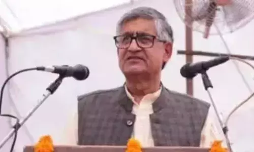 സ്ത്രീകള്‍ ഭീകരര്‍ക്കെതിരെ പോരാടണമായിരുന്നു; കൈകൂപ്പി നില്‍ക്കുന്നതിന് പകരം പോരാടിയിരുന്നെങ്കില്‍ പഹല്‍ഗാമില്‍ മരണസംഖ്യ കുറയ്ക്കാമായിരുന്നു; വിവാദ പരാമര്‍ശവുമായി ബിജെപി എം പി