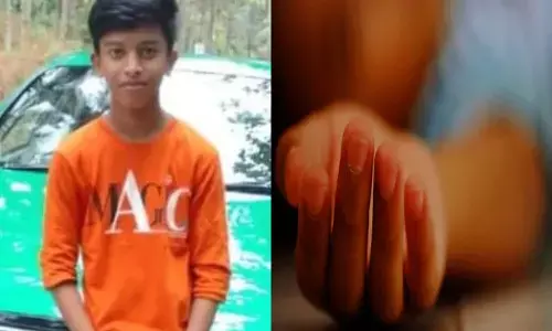 പ്രകൃതിഭംഗി ആസ്വദിക്കുന്നതിനിടെ തേടിയെത്തിയ ദുരന്തം; ഊട്ടിയിൽ മരം ദേഹത്തുവീണ് 15-കാരന് ദാരുണാന്ത്യം; മരിച്ചത് കോഴിക്കോട് സ്വദേശി; കണ്ണീരോടെ ഉറ്റവർ!