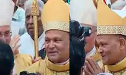 കോഴിക്കോട് രൂപതയെ അതിരൂപതയായി ഉയർത്തി; ആദ്യ ആർച്ച് ബിഷപ്പായി ഡോ. വർഗീസ് ചക്കാലയ്ക്കൽ സ്ഥാനാരോഹണം ചെയ്തു; പ്രാർത്ഥനയോടെ വിശ്വാസികൾ!