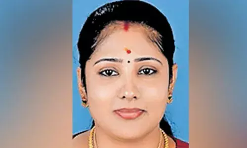 മാന്‍ഹോളില്‍ വീണു പരുക്കേറ്റ് ചികിത്സയിലായിരുന്ന മലയാളി നഴ്‌സ് ഒമാനില്‍ മരിച്ചു; അപകടം മാലിന്യം കളയാന്‍ പോകവെ കാല്‍ തെന്നി വീണ്