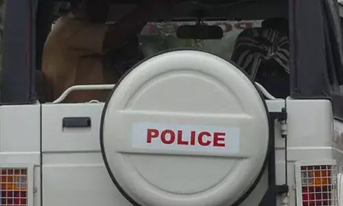 തലസ്ഥാനത്തെ വിറപ്പിച്ച മൂന്ന് കുപ്രസിദ്ധ ഗുണ്ടകള്‍ക്കെതിരെ നടപടിയുമായി പോലിസ്; കാപ്പ നിയമപ്രകാരം നാടുകടത്തി