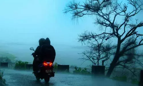 കനത്ത മഴ തുടരുന്നു; വയനാട് ജില്ലയില്‍ എല്ലാ വിദ്യാഭ്യാസ സ്ഥാപനങ്ങള്‍ക്കും ബുധനാഴ്ച അവധി; പി എസ് സി, സര്‍വകലാശാല പരീക്ഷകള്‍ക്ക് ബാധകമല്ല