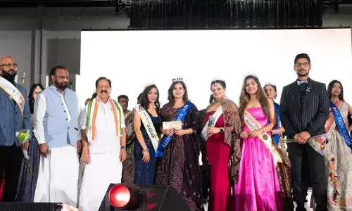 12 മണിക്കൂര് ദൃശ്യ സംഗീത വിസ്മയമൊരുക്കി ഇന്ഡോ അമേരിക്കന് ഫെസ്റ്റ് ചരിത്ര സംഭവമായി 12 മണിക്കൂര് ദൃശ്യ സംഗീത വിസ്മയമൊരുക്കി ഇന്ഡോ അമേരിക്കന് ഫെസ്റ്റ് ചരിത്ര സംഭവമായി