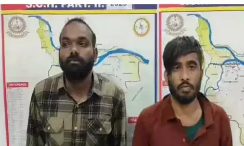 മഴ തുടങ്ങുമ്പോൾ ഇറങ്ങും; ലക്ഷ്യം മാല പൊട്ടിക്കൽ; ആലുവയിലെത്തിയതും കുടുങ്ങി; കള്ളന്മാരെ വളഞ്ഞിട്ട് പിടികൂടി പോലീസ്!