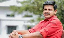 ഗൂഗിളില്‍ തപ്പിയാല്‍ പോലും കിട്ടാത്ത ആളെ സ്ഥാനാര്‍ഥിയാക്കി പ്രഖ്യാപിച്ച ബിജെപി സംസ്ഥാന നേതൃത്വം പ്രവര്‍ത്തകരെ ആരാക്കി! വിമര്‍ശനവുമായി സന്ദീപ് വാര്യര്‍