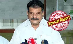 നേതാക്കള് കാട്ടിക്കൂട്ടിയ പലതിന്റെയും തെളിവുകള് എന്റെ കൈയില് ഉണ്ട്; വേണ്ടി വന്നാല് അത് നിലമ്പൂര് അങ്ങാടിയില് ടിവി വെച്ച് കാണിക്കും; ബ്ലാക്മെയില് ഭീഷണി മുഴക്കി പി വി അന്വര്; നവകേരള സദസിന്റെ പേരില് മുഹമ്മദ് റിയാസ് കോടികള് പിരിച്ചു; കരാറുകാരെ ഭീഷണിപ്പെടുത്തുന്ന ശബ്ദരേഖ തന്റെ കൈവശമുണ്ടെന്നും നിലമ്പൂരാന്റെ ഭീഷണി നേതാക്കള് കാട്ടിക്കൂട്ടിയ പലതിന്റെയും തെളിവുകള് എന്റെ കൈയില് ഉണ്ട്; വേണ്ടി വന്നാല് അത് നിലമ്പൂര് അങ്ങാടിയില് ടിവി വെച്ച് കാണിക്കും; ബ്ലാക്മെയില് ഭീഷണി മുഴക്കി പി വി അന്വര്; നവകേരള സദസിന്റെ പേരില് മുഹമ്മദ് റിയാസ് കോടികള് പിരിച്ചു; കരാറുകാരെ ഭീഷണിപ്പെടുത്തുന്ന ശബ്ദരേഖ തന്റെ കൈവശമുണ്ടെന്നും നിലമ്പൂരാന്റെ ഭീഷണി