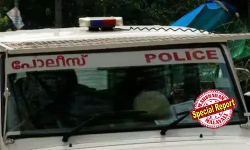 പോക്സോ കേസ് അന്വേഷണത്തില്‍ വീഴ്ച വരുത്തി; കോന്നി ഡിവൈ.എസ്.പിക്കും എസ്.എച്ച്.ഓയ്ക്കും സസ്പെന്‍ഷന്‍; യഥാര്‍ഥ വീഴ്ച പത്തനംതിട്ട ഡിവൈ.എസ്.പിക്കും ആറന്മുള എസ്.എച്ച്.ഓയ്ക്കും; ജില്ലാ പോലീസ് മേധാവിക്ക് തലയൂരാന്‍ വേണ്ടി രണ്ട് ഉദ്യോഗസ്ഥരെ ബലിയാടാക്കിയതോ?