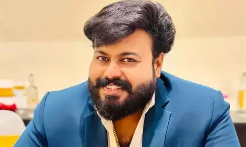 പ്രവേശനോത്സവത്തിന് മുഖ്യാതിഥിയാക്കിയത് പോക്സോ കേസില്‍പെട്ട മുകേഷ് എം. നായരെ; ജാമ്യത്തിലിറങ്ങി എത്തിയത് കുട്ടികള്‍ക്ക് ഉപഹാരം നല്‍കാന്‍; അടിയന്തര റിപ്പോര്‍ട്ട് തേടി വിദ്യാഭ്യാസ മന്ത്രി വി ശിവന്‍കുട്ടി