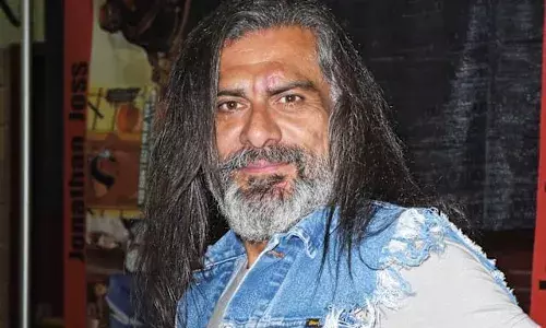 കിംഗ് ഓഫ് ദി ഹില് എന്ന ചിത്രത്തിലെ ശബ്ദ നടന് ജോനാഥന് ജോസ്(59)സാന് അന്റോണിയോ വെടിവയ്പ്പില് കൊല്ലപ്പെട്ടതായി പോലീസ് കിംഗ് ഓഫ് ദി ഹില് എന്ന ചിത്രത്തിലെ ശബ്ദ നടന് ജോനാഥന് ജോസ്(59)സാന് അന്റോണിയോ വെടിവയ്പ്പില് കൊല്ലപ്പെട്ടതായി പോലീസ്