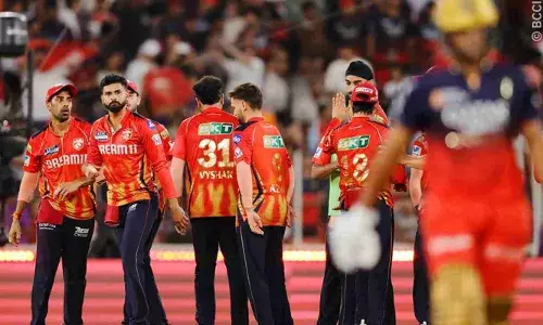 അഹമ്മദാബാദിലെ ഈ സീസണിലെ ഏറ്റവും കുറഞ്ഞ ഒന്നാം ഇന്നിങ്‌സ് സ്‌കോര്‍; ഐപിഎല്‍ കലാശപ്പോരില്‍ പഞ്ചാബിന് 191 റണ്‍സിന്റെ വിജയലക്ഷ്യമുയര്‍ത്തി ബംഗളുരു; ടോപ്പ് സ്‌കോററായി വിരാട് കോഹ്ലി; കന്നിക്കിരീടത്തിലേക്ക് കണ്ണുംനട്ട് പഞ്ചാബും ബംഗളുരുവും