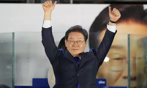 ദക്ഷിണ കൊറിയയിലെ പ്രസിഡന്റ് തിരഞ്ഞെടുപ്പില്‍ ഡെമോക്രാറ്റിക് പാര്‍ട്ടിക്ക് വന്‍വിജയം; പുതിയ പ്രസിഡന്റായി അധികാരമേറ്റ് ലീ ജേ-മ്യൂങ്