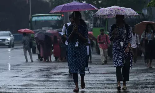 പടിഞ്ഞാറന്‍ കാറ്റ് ശക്തം; കേരളത്തില്‍ ശക്തമായ മഴയ്ക്ക് സാധ്യത: ഏഴ് ജില്ലകളില്‍ ഇന്ന് യെല്ലോ അലേര്‍ട്ട്
