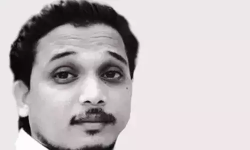 ഷുഹൈബ് കൊലക്കേസില്‍ വിചാരണ തത്കാലം തടഞ്ഞ് ഹൈക്കോടതി; സ്‌പെഷ്യല്‍ പ്രോസിക്യൂട്ടര്‍ നിയമനത്തില്‍ ആറാഴ്ചക്കകം സര്‍ക്കാര്‍ മറുപടി നല്‍കണം