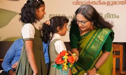 പ്രകൃതിയില്‍ നിന്ന് മാറി മനുഷ്യര്‍ക്കൊരു ജീവിതം സാധ്യമല്ല : ഡോ ദിവ്യ എസ് അയ്യര്‍ ഐ എ എസ്