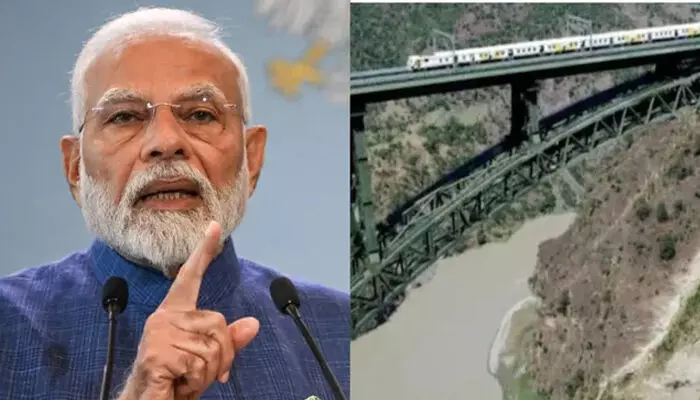 ഇത്രയും വലിയ തിരിച്ചടി കിട്ടുമെന്ന് പാക്കിസ്ഥാന് കരുതിയില്ല; പഹല്ഗാമില് നിരപരാധികളെ കൊന്നത് കശ്മീരിനെ തകര്ക്കാനും ഇന്ത്യയില് കലാപമുണ്ടാക്കാനും; ഓപ്പറേഷന് സിന്ദൂര് എന്ന് കേള്ക്കുമ്പോള് തന്നെ പാക്കിസ്ഥാന് ഇനി ഞെട്ടി വിറയ്ക്കുമെന്നും പ്രധാനമന്ത്രി ഇത്രയും വലിയ തിരിച്ചടി കിട്ടുമെന്ന് പാക്കിസ്ഥാന് കരുതിയില്ല; പഹല്ഗാമില് നിരപരാധികളെ കൊന്നത് കശ്മീരിനെ തകര്ക്കാനും ഇന്ത്യയില് കലാപമുണ്ടാക്കാനും; ഓപ്പറേഷന് സിന്ദൂര് എന്ന് കേള്ക്കുമ്പോള് തന്നെ പാക്കിസ്ഥാന് ഇനി ഞെട്ടി വിറയ്ക്കുമെന്നും പ്രധാനമന്ത്രി