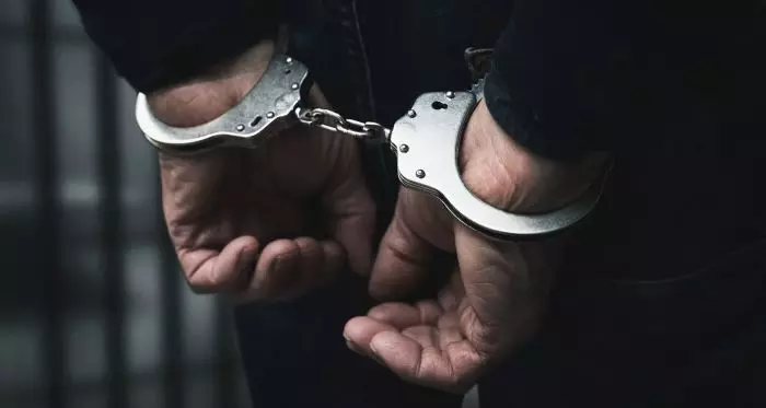 അമേരിക്കയിൽ ജോലി വാഗ്ദാനം നൽകി പണം തട്ടിയ കേസ്; ഇവാഞ്ചിലിക്കൽ സഭ ബിഷപ്പ് അറസ്റ്റിൽ; യുവാവിൽ നിന്നും തട്ടിയത് ലക്ഷങ്ങൾ; പ്രതിക്കെതിരെ നിരവധി കേസുകൾ അമേരിക്കയിൽ ജോലി വാഗ്ദാനം നൽകി പണം തട്ടിയ കേസ്; ഇവാഞ്ചിലിക്കൽ സഭ ബിഷപ്പ് അറസ്റ്റിൽ; യുവാവിൽ നിന്നും തട്ടിയത് ലക്ഷങ്ങൾ; പ്രതിക്കെതിരെ നിരവധി കേസുകൾ