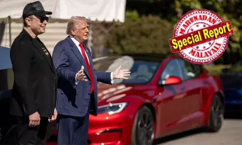 മറ്റാരും വാങ്ങാന്‍ താല്‍പ്പര്യം കാണിക്കാത്ത കാറ് ആര്‍ക്ക് വേണം..! അന്ന് ടെസ്ല കാറില്‍ കയറി വാവ്.. എന്നു പറഞ്ഞ് ട്രംപ് ഇപ്പോള്‍ പറയുന്നത് പൊട്ടക്കാറെന്ന്;  എല്ലാവരെയും കൊണ്ട് നിര്‍ബന്ധിതമായി ഇലക്ട്രിക് കാര്‍ വാങ്ങിപ്പിക്കാനുള്ള സമ്മര്‍ദത്തിന് വഴങ്ങാത്തത് കൊണ്ട് മസ്‌ക്കിന് ഭ്രാന്തായെന്ന് ട്രംപ്: ട്രംപും മസ്‌ക്കും പൂര്‍ണമായി അടിച്ചു പിരിഞ്ഞു