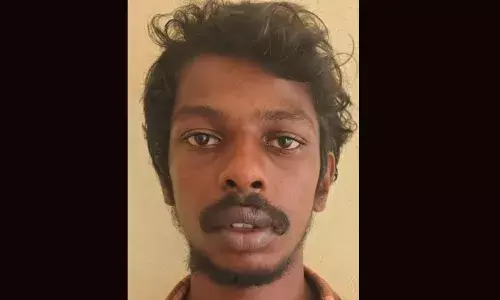 മലപ്പുറത്തു നിന്ന് മോഷ്ടിച്ച ഓട്ടോറിക്ഷയില്‍ പത്തനംതിട്ടയിലെത്തി; കോട്ടയത്ത് നിന്ന് പരിചയമായ  കാമുകിയുമൊത്ത് താമസം; വാഹനമോഷണം തൊഴിലാക്കിയ ഇരുപത്തൊന്നുകാരന്‍ ഒടുവില്‍ കുരിശടിയില്‍ മോഷണത്തിനിടെ പിടിയില്‍