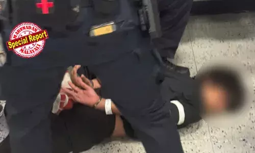 അമേരിക്ക സന്ദര്‍ശിക്കുന്നത് അവകാശമല്ല; അനധികൃത കുടിയേറ്റമോ വിസ ചട്ട ലംഘനമോ ഒരുകാരണവശാലും വച്ചുപൊറുപ്പിക്കില്ല; ഇന്ത്യന്‍ വിദ്യാര്‍ഥിയെ നെവാര്‍ക്ക് വിമാനത്താവളത്തില്‍ തറയില്‍ മുഖം അമര്‍ത്തിപ്പിടിച്ച് വിലങ്ങിട്ട സംഭവത്തില്‍ യുഎസ് ഏംബസി; ദൃശ്യങ്ങള്‍ പ്രചരിച്ചതോടെ ശക്തമായ പ്രതിഷേധം