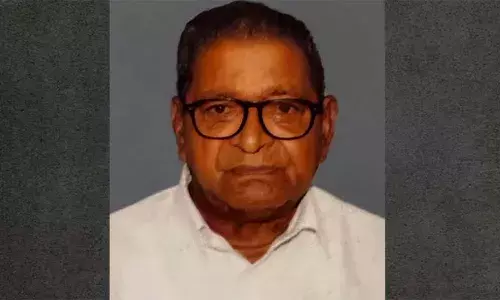 മമ്മൂട്ടിയുടെ ഭാര്യാപിതാവ് പി എസ് അബു അന്തരിച്ചു; കബറടക്കം ഇന്ന് രാത്രി 8 മണിക്ക് കൊച്ചങ്ങാടി ചെമ്പിട്ടപള്ളി കബര്‍സ്ഥാനില്‍