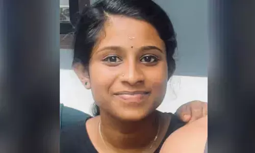 ഇടുക്കിയില്‍ പതിനാറുകാരിയെ തൂങ്ങി മരിച്ച നിലയില്‍ കണ്ടെത്തി; മൃതദേഹം കണ്ടെത്തിയത് വീടിനു പിറകിലുള്ള മുറിയില്‍ നിന്നും: മരണ കാരണം തേടി പോലിസ്