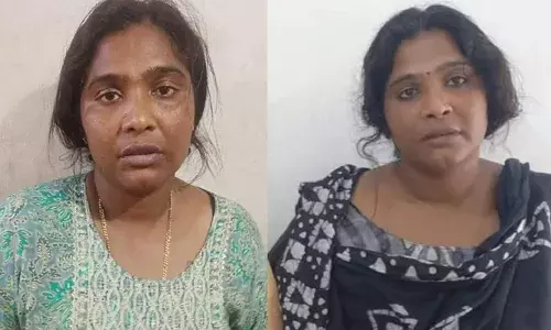 ഉത്സവ സമയമായാല്‍ തമിഴ്‌നാട്ടില്‍ നിന്നും മോഷണ സംഘവുമായി എത്തും; സംഘത്തിലെ ഉയരമേറിയ രതി സാരിത്തുമ്പ് കൊണ്ട് ഇരയെ മറച്ചുപിടിക്കും: മറ്റൊരാള്‍ മാല മുറിച്ച് അടുത്തയാളിന് കൈമാറും: പൊള്ളാച്ചിയിലെ തിരുട്ടുറാണി രതിയുടെ കഥ