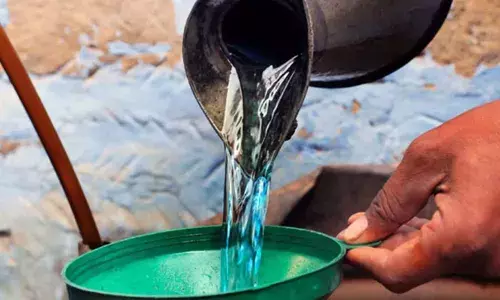 കമ്മീഷനെ ചൊല്ലി തര്‍ക്കം; വിതരണത്തില്‍ നിന്നും റേഷന്‍ കടക്കാര്‍ പിന്മാറി; 5088 കിലോ ലിറ്റര്‍ മണ്ണെണ്ണ നഷ്ടമായേക്കും