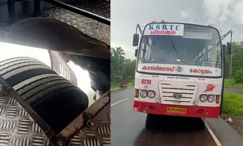 കോഴിക്കോട് വടകരയില്‍ കെഎസ്ആര്‍ടിസി ബസില്‍ തീ പിടുത്തം; അപകടത്തില്‍ പെട്ടത് കോട്ടയം-കാസര്‍ഗോഡ് മിന്നല്‍ ബസ്; യാത്രക്കാര്‍ സുരക്ഷിതര്‍