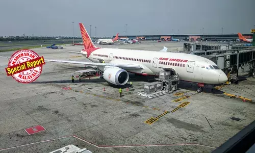 ബോയിങ്ങിന്റെ ഏറ്റവും സുരക്ഷിതവും അത്യാധുനികവുമെന്ന് കൊട്ടിഘോഷിച്ച വിമാനം; കൂടുതല്‍ ഡ്രീംലൈനറുകള്‍ക്ക് എയര്‍ ഇന്ത്യ ഓര്‍ഡര്‍ കൊടുത്തിരിക്കെ ഇടിത്തീ പോലെ ദുരന്തം; എല്ലാ ബോയിങ് 787 ഡ്രീം ലൈനറുകളും തല്‍ക്കാലം പറത്തേണ്ടെന്ന് കേന്ദ്ര വ്യോമയാന മന്ത്രാലയം; സുരക്ഷാ മാനദണ്ഡങ്ങളില്‍ ഇനി ഒരുവിട്ടുവീഴ്ചയുമില്ല