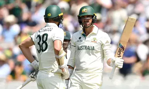 ഏഴിന് 73 റണ്‍സ് എന്ന നിലയില്‍ തകര്‍ന്ന ഓസീസിനെ കരകയറ്റി വാലറ്റം;  അഞ്ച് ഫോറുകളടക്കം 58 റണ്‍സുമായി മിച്ചല്‍ സ്റ്റാര്‍ക്ക്;   74 റണ്‍സിന്റെ ഒന്നാം ഇന്നിങ്‌സ് ലീഡും; ദക്ഷിണാഫ്രിക്കയ്ക്ക് കന്നി ലോക ടെസ്റ്റ് ചാംപ്യന്‍ഷിപ്പ് കിരീടത്തിലേക്ക് 282 റണ്‍സ് ദൂരം