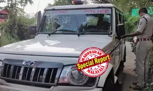 മൂവാറ്റുപുഴയില്‍ പൊലീസ് ഉദ്യോഗസ്ഥനെ കാറിടിച്ച് കൊലപ്പെടുത്താന്‍ ശ്രമം; വാഹന പരിശോധനയ്ക്കിടെ ശരീരത്തിലൂടെ കാര്‍ കയറ്റിയിറക്കി; ഗുരുതര പരിക്കേറ്റ സബ് ഇന്‍സ്‌പെക്ടര്‍ക്ക് അടിയന്തര ശസ്ത്രക്രിയ; പ്രതികള്‍ക്കായി അന്വേഷണം