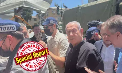 ഒളിച്ചോടിയെന്ന ഇറാന്റെ പ്രചരണം തള്ളി പോര്‍മുഖത്ത് നെതന്യാഹു; ഇറാന്‍ മിസൈല്‍ ആക്രമണത്തില്‍ കെട്ടിടങ്ങള്‍ തകര്‍ന്ന് ഇസ്രായേലികള്‍ കൊല്ലപ്പെട്ട ബാത് യാമിലെത്തി; സിവിലിയന്‍മാരെ കൊന്നതിന് ഇറാന്‍ വലിയ വില നല്‍കേണ്ടി വരും; ഇത് അസ്തിത്വത്തിന് വേണ്ടിയുള്ള പോരാട്ടമെന്ന് ഇസ്രായേല്‍ പ്രധാനമന്ത്രി; ആക്രമണങ്ങളില്‍ അമേരിക്കന്‍ പങ്കാളിത്തം വ്യക്തമെന്ന് ആവര്‍ത്തിച്ച് ഇറാന്‍