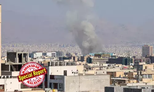 ഇറാനില്‍ കുടുങ്ങിയ ഇന്ത്യക്കാര്‍ ഉടന്‍ ടെഹ്‌റാന്‍ വിടണം; എത് തരം വിസയെന്ന് പരിഗണിക്കാതെ നിര്‍ദേശം പാലിക്കണം; വിദേശികള്‍ ഇന്ത്യക്കാരെ അനുഗമിക്കരുതെന്നും വിദേശകാര്യ മന്ത്രാലയം; നിര്‍ദേശം, ടെഹ്‌റാന്‍ ആക്രമിക്കുമെന്ന ഇസ്രയേലിന്റെ മുന്നറിയിപ്പിന് പിന്നാലെ; വ്യോമാതിര്‍ത്തി അടച്ച സാഹചര്യത്തില്‍ കരമാര്‍ഗം ഒഴിപ്പിക്കാമെന്ന് ഇറാന്‍