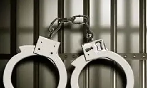 രഹസ്യ വിവരത്തിന്റെ അടിസ്ഥാനത്തിൽ പരിശോധന; ഒന്നര കിലോ കഞ്ചാവുമായി അതിഥി തൊഴിലാളി പിടിയിൽ; സംഭവം തൃശൂരിൽ