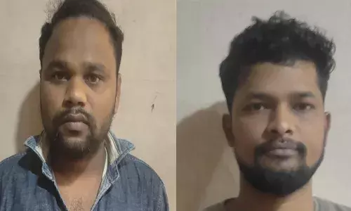 കണ്ണൂരില്‍ പ്രീമിയം കൗണ്ടറില്‍ നിന്നും ജീവനക്കാരുടെ കണ്ണുവെട്ടിച്ച് മദ്യം കവര്‍ന്നു; ഒഡിഷ സ്വദേശികള്‍ സി.സി.ടി.വി ക്യാമറയില്‍ കുടുങ്ങി; അറസ്റ്റിലായ യുവാക്കള്‍ റിമാന്‍ഡില്‍