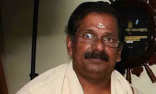 നടി കാവ്യാ മാധവന്റെ പിതാവ് അന്തരിച്ചു; സംസ്‌ക്കാരം പിന്നീട് കൊച്ചിയില്‍