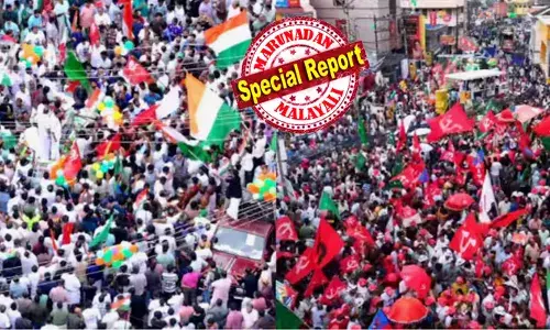 പരസ്യപ്രചാരണത്തിന്റെ അവസാന നിമിഷങ്ങള്‍ വര്‍ണപ്പകിട്ടാക്കി നേതാക്കളും അണികളും; കനത്ത മഴയിലും അണമുറിയാതെ ആവേശം; ഉത്സവമേളത്തില്‍ ആവേശത്തിരയിളക്കി നിലമ്പൂരിലെ കൊട്ടിക്കലാശം; ഇനി നിശബ്ദ പ്രചരണത്തിന്റെ മണിക്കൂറുകള്‍; വ്യാഴാഴ്ച വിധിയെഴുതും; വിജയപ്രതീക്ഷയില്‍ മുന്നണികള്‍