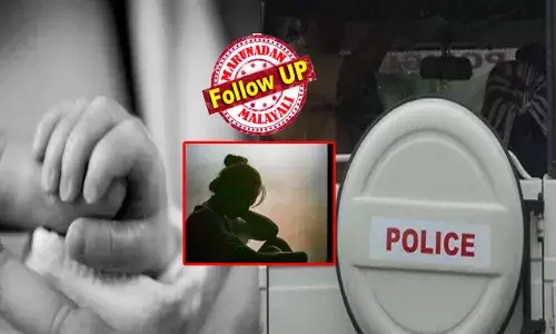 പത്തനംതിട്ടയിലെ നവജാത ശിശുവിന്റെ മരണത്തിൽ വഴിത്തിരിവ്; ആശുപത്രിയിൽ പ്രവേശിപ്പിച്ച 21 കാരി ഗർഭം ധരിച്ചത് കാമുകനിൽ നിന്ന്; അസുഖമാണെന്ന് പറഞ്ഞെതെല്ലാം പച്ചക്കള്ളമെന്ന് തെളിയിച്ച് പോലീസ്; ഇനി നിർണായകമാകുന്നത് പോസ്റ്റ്മോർട്ടം റിപ്പോർട്ട്; മെഴുവേലിയിലെ ആ വീട്ടിൽ ദുരൂഹതകൾ മാത്രം!