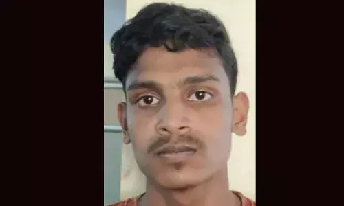 കഴിഞ്ഞ വര്‍ഷം തട്ടിക്കൊണ്ടു പോയതിന് കേസ്; ഈ വര്‍ഷം പ്രലോഭിപ്പിച്ച് പലയിടങ്ങളില്‍ കൊണ്ടുപോയി പീഡിപ്പിച്ചു; പതിനേഴുകാരിയെ ഗര്‍ഭിണിയാക്കിയ പത്തൊന്‍പതുകാരനെ അറസ്റ്റ് ചെയ്ത് റാന്നി പെരുനാട് പോലീസ്