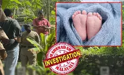 സ്കൂളില് പഠിക്കുമ്പോള് എട്ടാം ക്ലാസില് തുടങ്ങിയ പ്രണയം; ശാരീരിക ബന്ധം പലതവണ നടന്നത് കുമ്പഴയിലെ ലോഡ്ജില്; ഗര്ഭിണിയായെന്ന വിവരം കാമുകനും ബോധ്യം; പ്രസവത്തിന്റെ തീയതിയെ കുറിച്ച് തെറ്റായ ധാരണ; മെഴുവേലിയില് നവജാത ശിശു മരിച്ച സംഭവത്തില് മാതാവിനെ ഇന്ന് അറസ്റ്റ് ചെയ്യും സ്കൂളില് പഠിക്കുമ്പോള് എട്ടാം ക്ലാസില് തുടങ്ങിയ പ്രണയം; ശാരീരിക ബന്ധം പലതവണ നടന്നത് കുമ്പഴയിലെ ലോഡ്ജില്; ഗര്ഭിണിയായെന്ന വിവരം കാമുകനും ബോധ്യം; പ്രസവത്തിന്റെ തീയതിയെ കുറിച്ച് തെറ്റായ ധാരണ; മെഴുവേലിയില് നവജാത ശിശു മരിച്ച സംഭവത്തില് മാതാവിനെ ഇന്ന് അറസ്റ്റ് ചെയ്യും