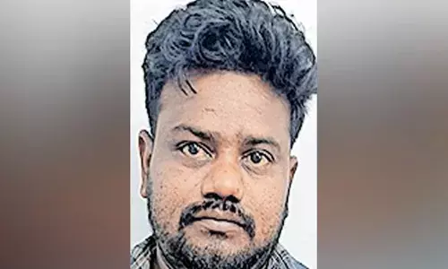 പിതാവിനെ തലയ്ക്കടിച്ചു കൊലപ്പെടുത്തിയ കേസില്‍ ജാമ്യത്തിലിറങ്ങി; ഒളിവില്‍ പോയ പ്രതി പത്ത് വര്‍ഷത്തിനുശേഷം പിടിയില്‍: യുവാവ് നിരവധി ക്രിമിനല്‍ കേസുകളിലെ പ്രതി