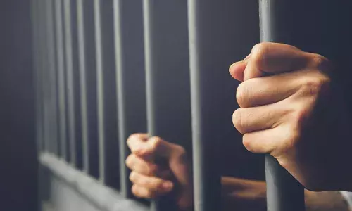 കണ്ണൂര്‍ സര്‍വകലാശാലയിലെ ഗവേഷണ വിദ്യാര്‍ഥിനിയെ പീഡിപ്പിച്ചെന്ന കേസ്; വകുപ്പ് മേധാവി റിമാന്‍ഡില്‍