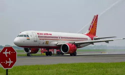 സുരക്ഷാ പരിശോധന പൂര്‍ത്തിയാക്കാത്തതിന് മൂന്ന് എയര്‍ഇന്ത്യ വിമാനങ്ങള്‍ക്ക് ഡിജിസിഎ മുന്നറിയിപ്പ് നല്‍കിയതായി റിപ്പോര്‍ട്ട്; വിമാനം സുരക്ഷാപരിശോധന നടത്താനുള്ള സമയപരിധി മൂന്നുമാസം പിന്നിട്ടിട്ടും ആഭ്യന്തര സര്‍വീസുകള്‍ നടത്തി; എയര്‍ ഇന്ത്യയുടെ ഗുരുതര വീഴ്ച