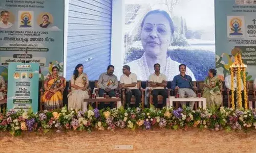 യോഗ ജനകീയമാക്കാന്‍ ആയുഷ് വകുപ്പ്; തദ്ദേശ സ്ഥാപനങ്ങളെ പ്രത്യേകമായി അംഗീകരിക്കും: മന്ത്രി വീണാ ജോര്‍ജ്