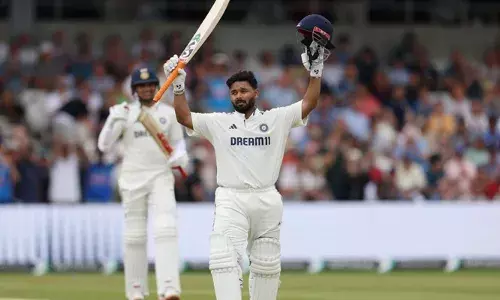 ഋഷഭ് പന്തുള്‍പ്പടെ ആദ്യ ഇന്നിങ്ങ്സില്‍ സെഞ്ച്വറി നേടിയത് മൂന്നുപേര്‍; ഗില്ല് പുറത്തായതിന് പിന്നാലെ ഇന്ത്യക്ക് നഷ്ടമായത് 41 റണ്‍സിനിടെ 7 വിക്കറ്റുകള്‍; ഒന്നാം ഇന്നിങ്ങ്സില്‍ ഇന്ത്യ 471ന് പുറത്ത്; ഇംഗ്ലണ്ടിന് ആദ്യ വിക്കറ്റ് നഷ്ടം